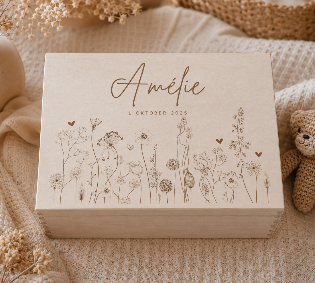 Gepersonaliseerde houten memorybox voor baby's met naam en geboortedatum gravure