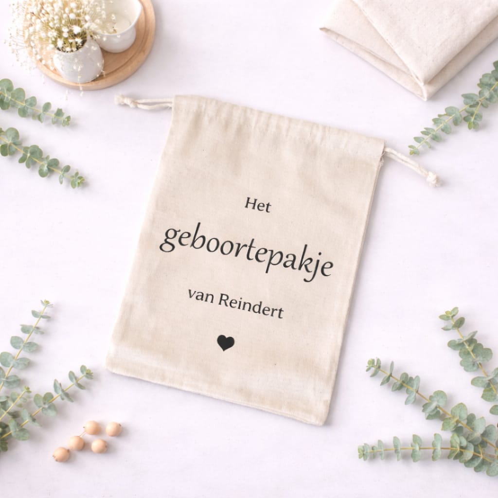 Gepersonaliseerd bewaarzakje geboortepakje met naam Reindert van katoen, baby herinnering zakje voor eerste kleding en kraamcadeau