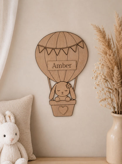 Gepersonaliseerde houten luchtballon met naam | Kinderkamer