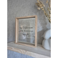 Houten lijst met trouwtekst